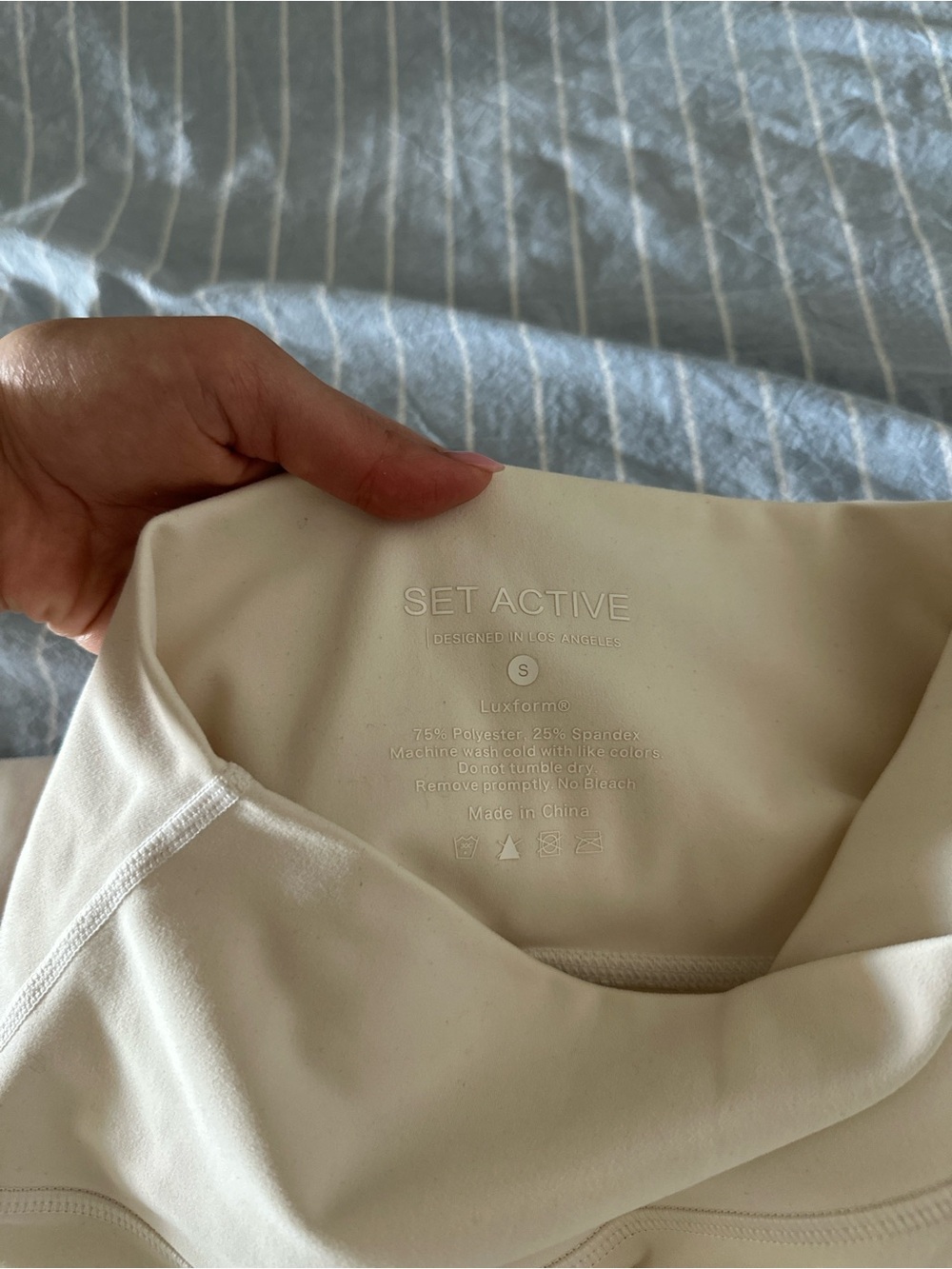 Set Active Off White Set - Picture 3 of 5